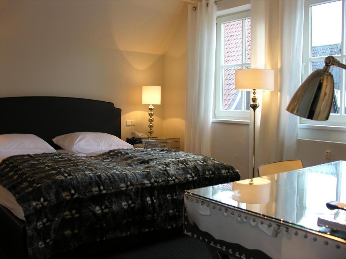 Hotel Am Doktorplatz Rheda-Wiedenbrueck Bilik gambar